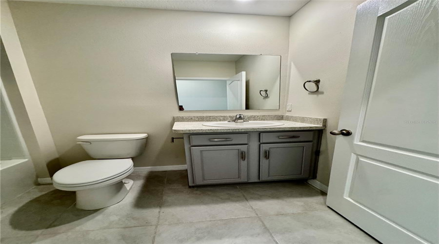 DAVENPORT, Florida 33837, 3 Bedrooms Bedrooms, ,2 BathroomsBathrooms,Residential,For Sale,GINA,0,MFRL4958866