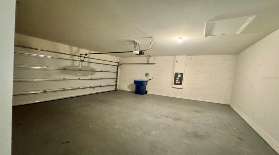 DAVENPORT, Florida 33837, 3 Bedrooms Bedrooms, ,2 BathroomsBathrooms,Residential,For Sale,GINA,0,MFRL4958866