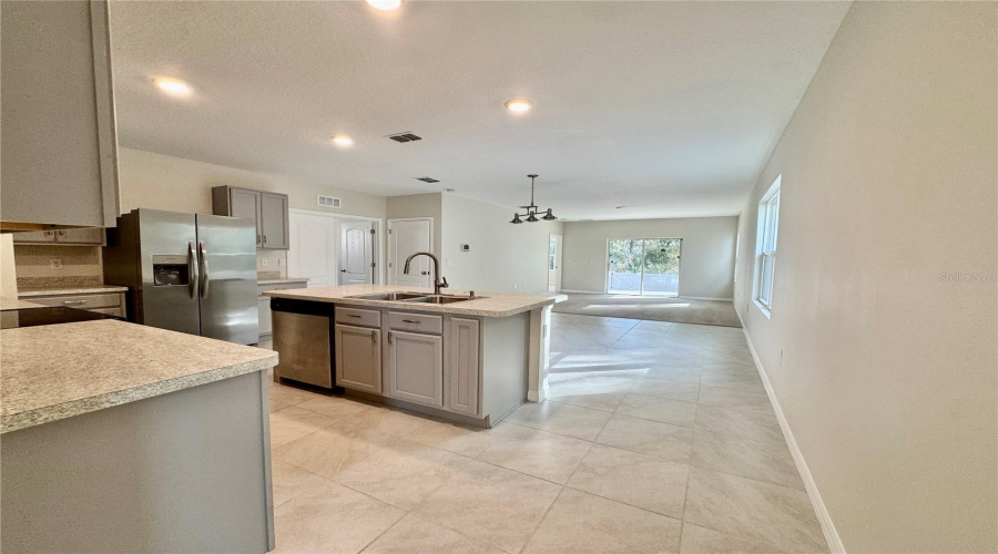 DAVENPORT, Florida 33837, 3 Bedrooms Bedrooms, ,2 BathroomsBathrooms,Residential,For Sale,GINA,0,MFRL4958866