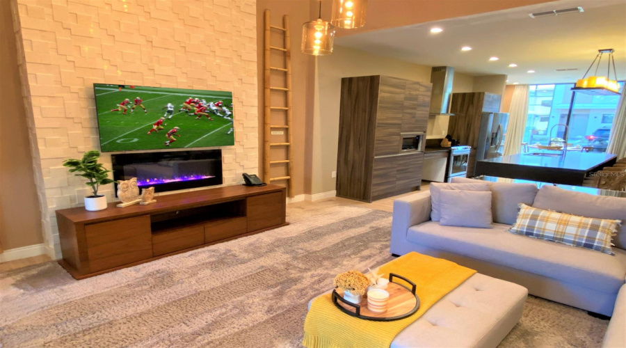 KISSIMMEE, Florida 34747, 4 Bedrooms Bedrooms, ,4 BathroomsBathrooms,Residential,For Sale,BROOKLYN,0,MFRO6376415