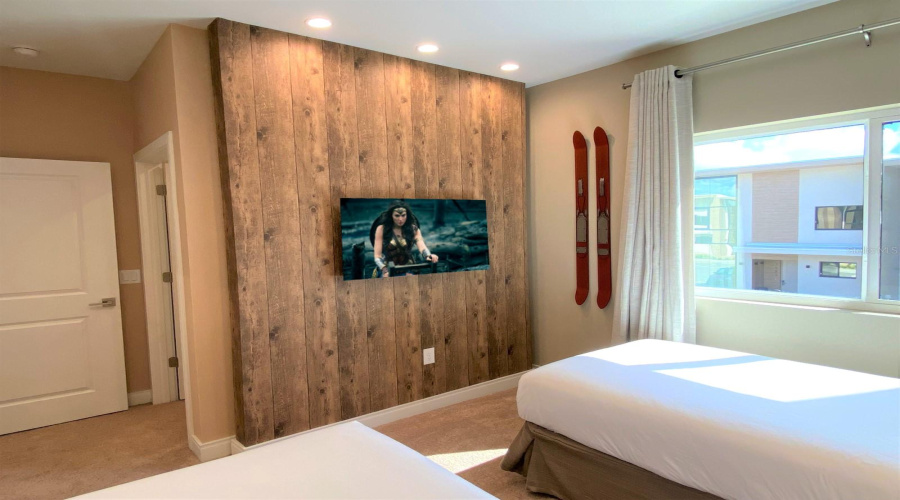 KISSIMMEE, Florida 34747, 4 Bedrooms Bedrooms, ,4 BathroomsBathrooms,Residential,For Sale,BROOKLYN,0,MFRO6376415