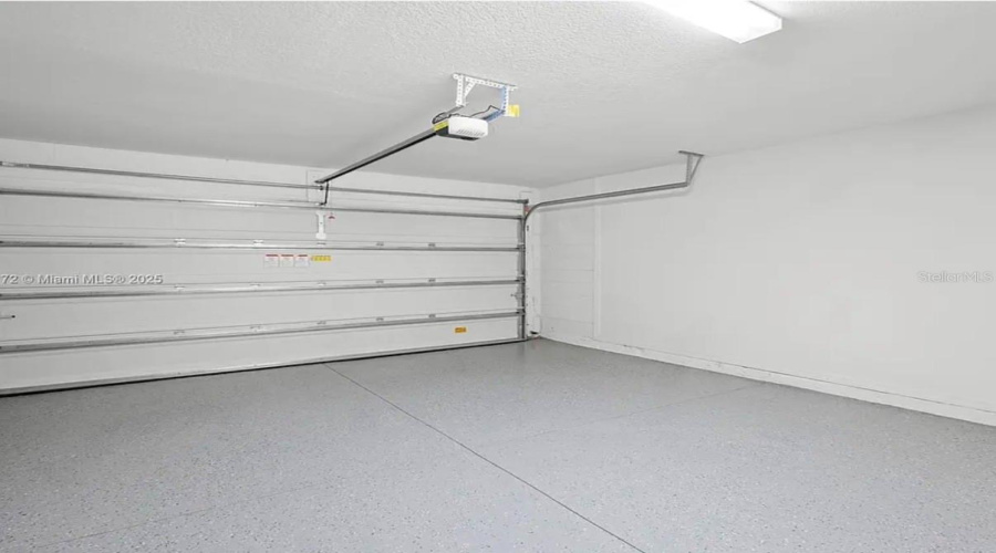 DAVENPORT, Florida 33896, 3 Bedrooms Bedrooms, ,2 BathroomsBathrooms,Residential,For Sale,OSCRAFT,0,MFRS5142241