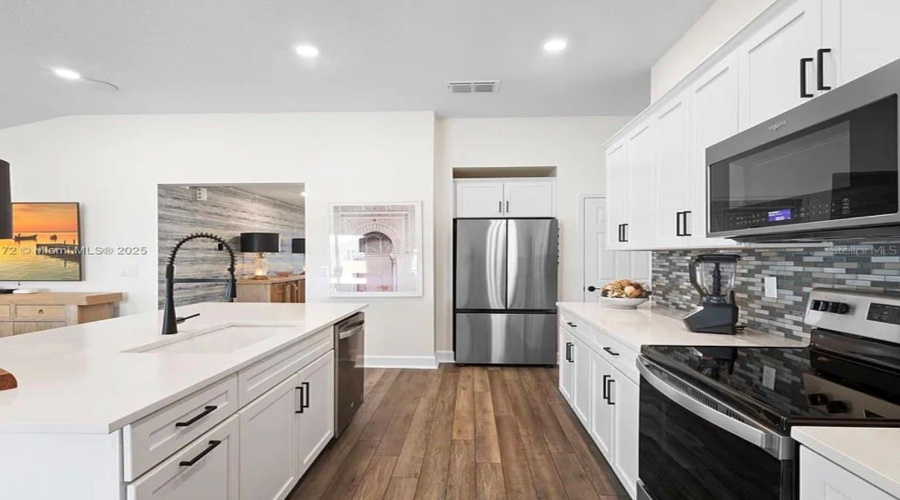 DAVENPORT, Florida 33896, 3 Bedrooms Bedrooms, ,2 BathroomsBathrooms,Residential,For Sale,OSCRAFT,0,MFRS5142241