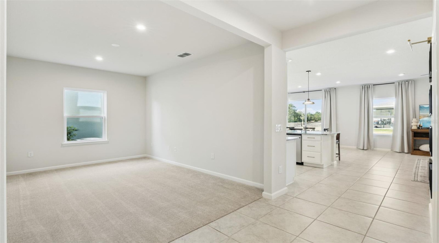 DAVENPORT, Florida 33837, 4 Bedrooms Bedrooms, ,2 BathroomsBathrooms,Residential,For Sale,OCEANIA,0,MFRO6376735