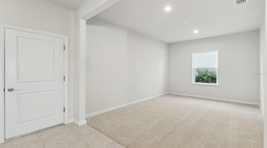 DAVENPORT, Florida 33837, 4 Bedrooms Bedrooms, ,2 BathroomsBathrooms,Residential,For Sale,OCEANIA,0,MFRO6376735