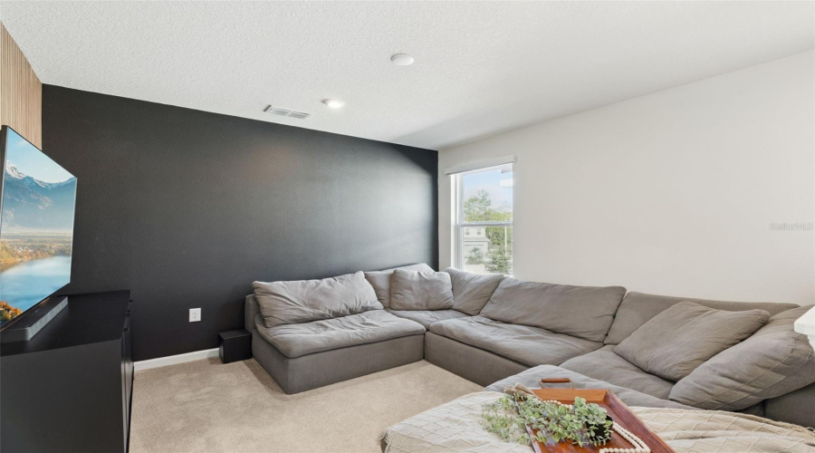 DAVENPORT, Florida 33837, 4 Bedrooms Bedrooms, ,2 BathroomsBathrooms,Residential,For Sale,OCEANIA,0,MFRO6376735