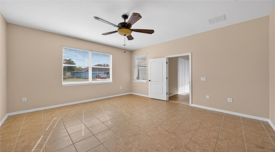 KISSIMMEE, Florida 34746, 4 Bedrooms Bedrooms, ,2 BathroomsBathrooms,Residential,For Sale,MARSHFIELD PRESERVE WAY,0,MFRO6376659