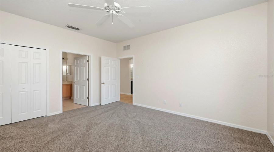 KISSIMMEE, Florida 34746, 4 Bedrooms Bedrooms, ,3 BathroomsBathrooms,Residential,For Sale,IMPALA,0,MFRO6376721