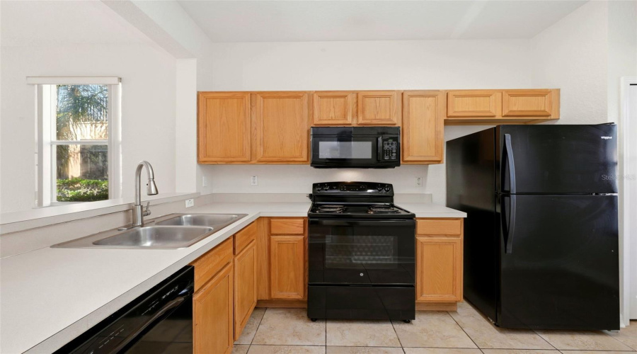 KISSIMMEE, Florida 34746, 4 Bedrooms Bedrooms, ,3 BathroomsBathrooms,Residential,For Sale,IMPALA,0,MFRO6376721