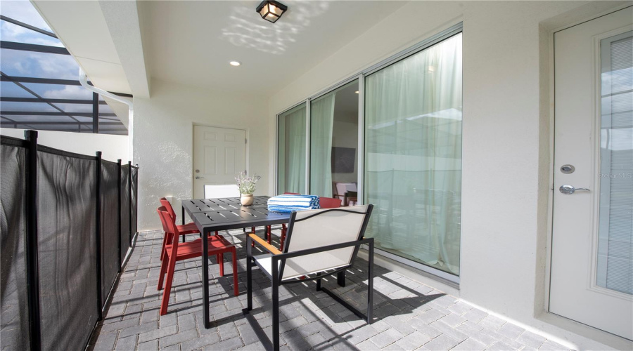 DAVENPORT, Florida 33897, 5 Bedrooms Bedrooms, ,4 BathroomsBathrooms,Residential,For Sale,JETTY,0,MFRO6376855