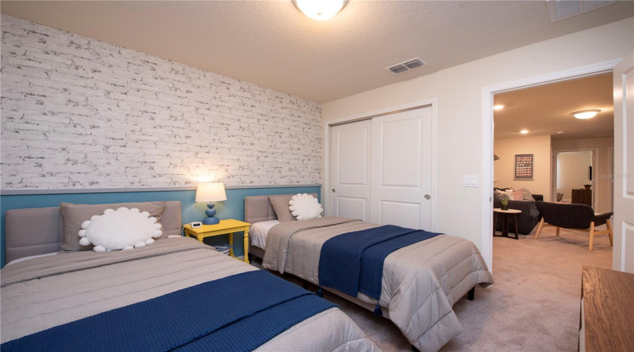 DAVENPORT, Florida 33897, 5 Bedrooms Bedrooms, ,4 BathroomsBathrooms,Residential,For Sale,JETTY,0,MFRO6376855