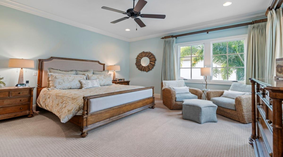 GOLDEN OAK, Florida 32836, 10 Bedrooms Bedrooms, ,14 BathroomsBathrooms,Residential,For Sale,ENCHANTED OAK,0,MFRO6366604