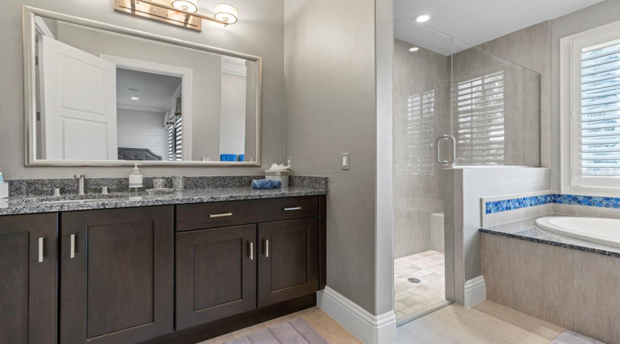 GOLDEN OAK, Florida 32836, 10 Bedrooms Bedrooms, ,14 BathroomsBathrooms,Residential,For Sale,ENCHANTED OAK,0,MFRO6366604