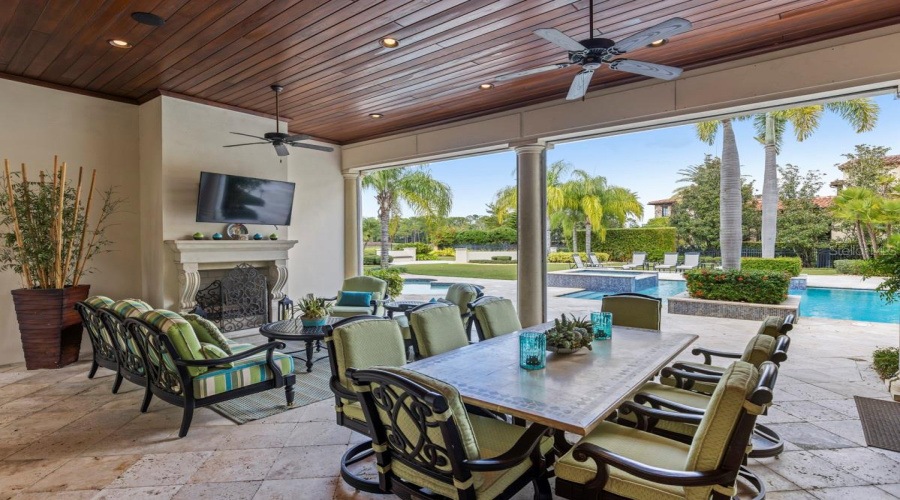 GOLDEN OAK, Florida 32836, 10 Bedrooms Bedrooms, ,14 BathroomsBathrooms,Residential,For Sale,ENCHANTED OAK,0,MFRO6366604