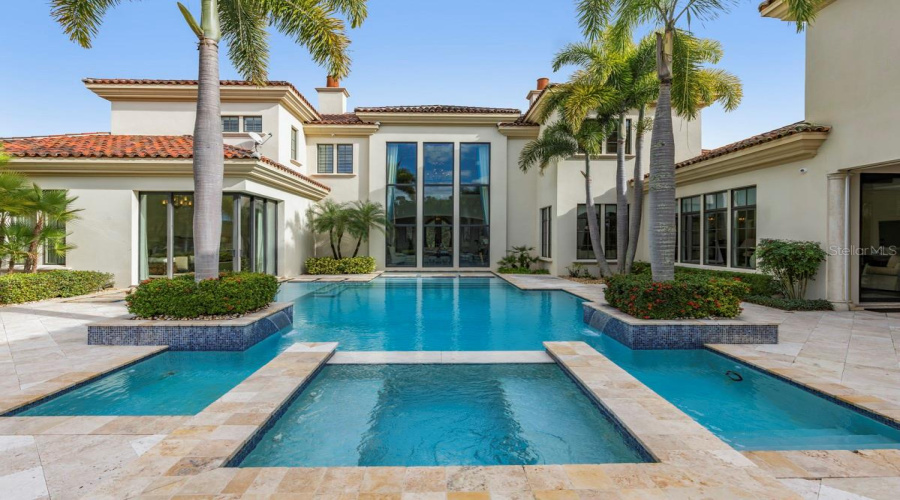 GOLDEN OAK, Florida 32836, 10 Bedrooms Bedrooms, ,14 BathroomsBathrooms,Residential,For Sale,ENCHANTED OAK,0,MFRO6366604