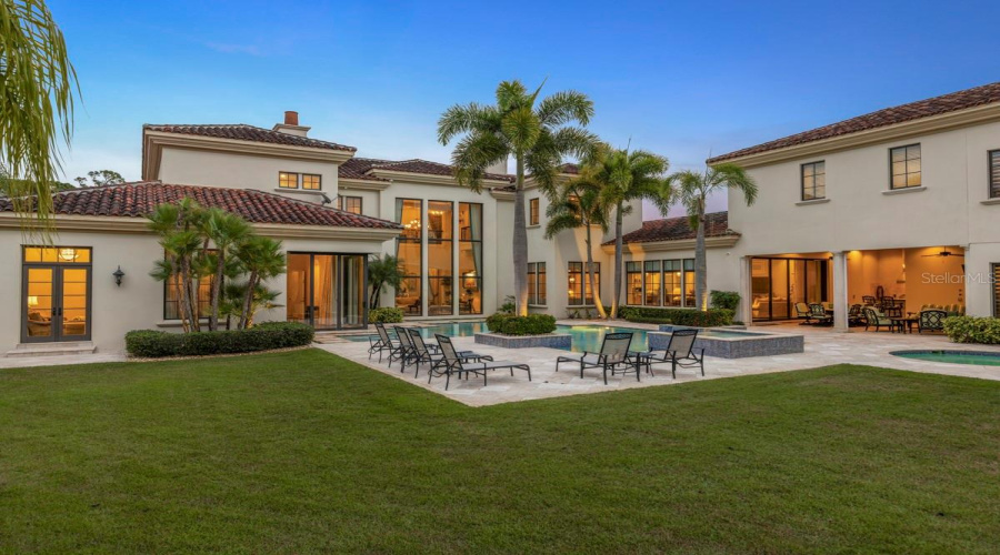 GOLDEN OAK, Florida 32836, 10 Bedrooms Bedrooms, ,14 BathroomsBathrooms,Residential,For Sale,ENCHANTED OAK,0,MFRO6366604