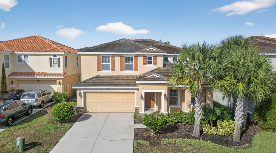 DAVENPORT, Florida 33837, 5 Bedrooms Bedrooms, ,4 BathroomsBathrooms,Residential,For Sale,WILDWOOD,0,MFRS5137161
