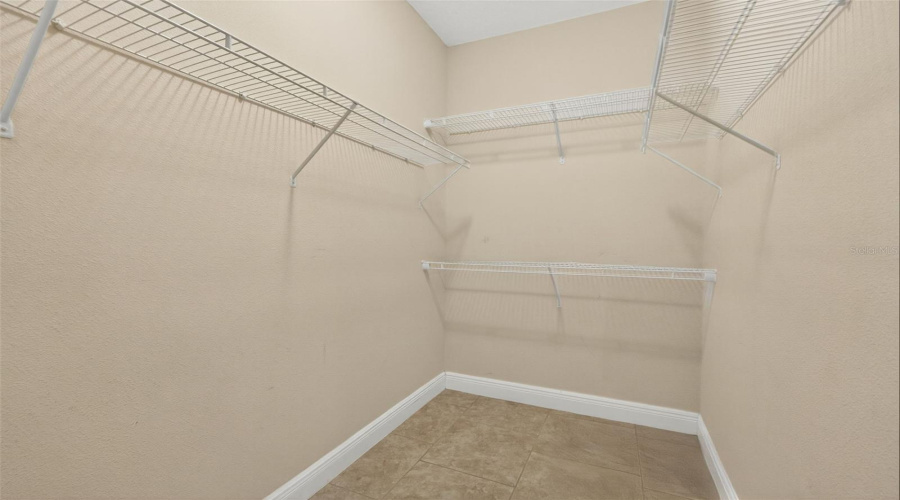 DAVENPORT, Florida 33837, 5 Bedrooms Bedrooms, ,4 BathroomsBathrooms,Residential,For Sale,WILDWOOD,0,MFRS5137161