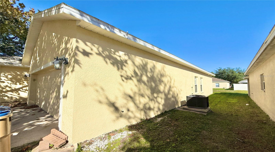 KISSIMMEE, Florida 34746, 3 Bedrooms Bedrooms, ,2 BathroomsBathrooms,Residential,For Sale,CREEKS RUN,0,MFRS5137431