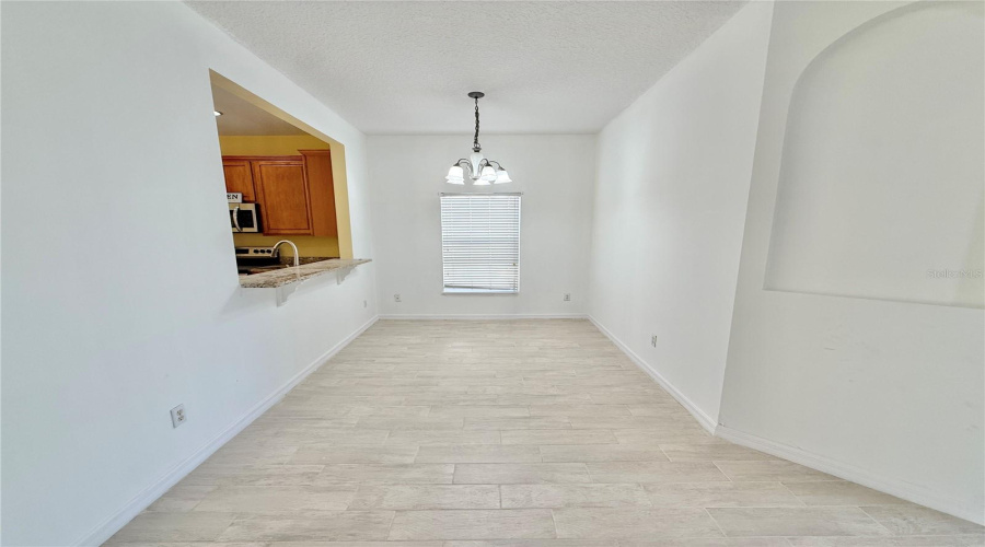 KISSIMMEE, Florida 34746, 3 Bedrooms Bedrooms, ,2 BathroomsBathrooms,Residential,For Sale,CREEKS RUN,0,MFRS5137431