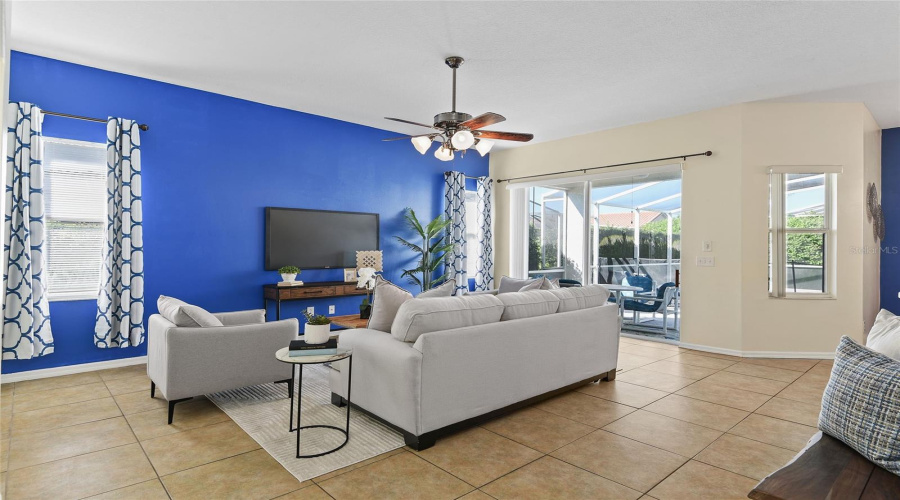 DAVENPORT, Florida 33897, 5 Bedrooms Bedrooms, ,3 BathroomsBathrooms,Residential,For Sale,BRUNELLO,0,MFRO6376933