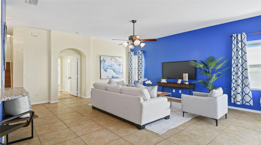 DAVENPORT, Florida 33897, 5 Bedrooms Bedrooms, ,3 BathroomsBathrooms,Residential,For Sale,BRUNELLO,0,MFRO6376933