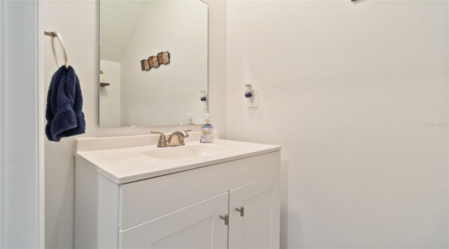 DAVENPORT, Florida 33837, 4 Bedrooms Bedrooms, ,2 BathroomsBathrooms,Residential,For Sale,AQUIFER,0,MFRO6376495