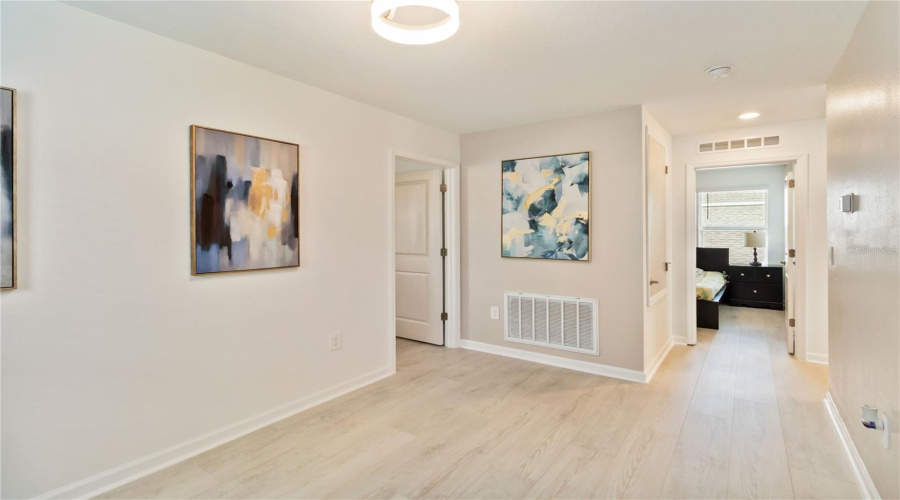 DAVENPORT, Florida 33837, 4 Bedrooms Bedrooms, ,2 BathroomsBathrooms,Residential,For Sale,AQUIFER,0,MFRO6376495