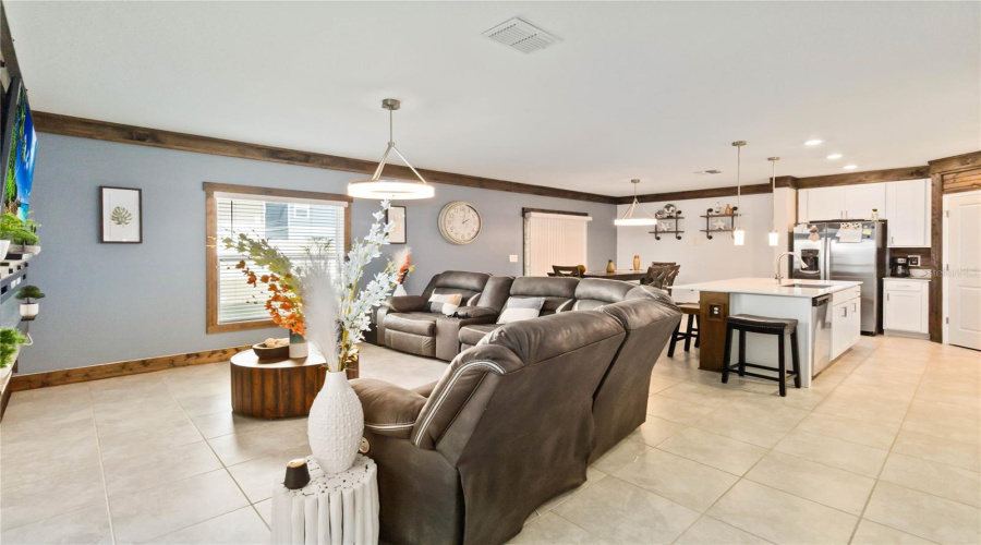 DAVENPORT, Florida 33837, 4 Bedrooms Bedrooms, ,2 BathroomsBathrooms,Residential,For Sale,AQUIFER,0,MFRO6376495