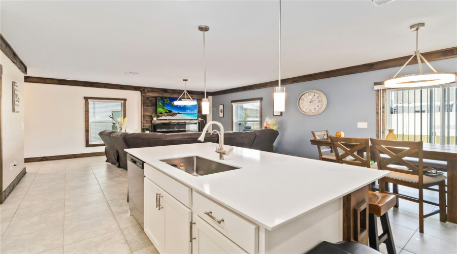 DAVENPORT, Florida 33837, 4 Bedrooms Bedrooms, ,2 BathroomsBathrooms,Residential,For Sale,AQUIFER,0,MFRO6376495