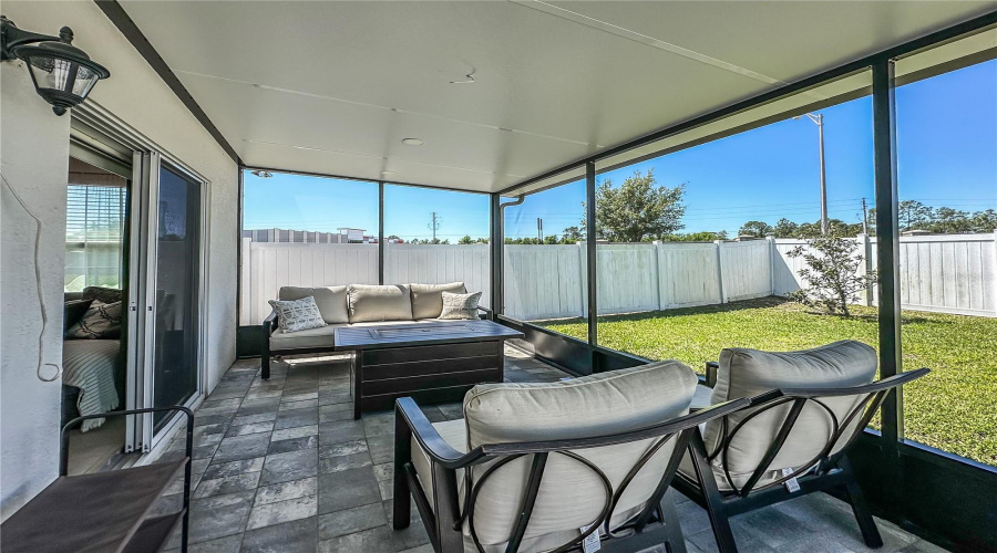 DAVENPORT, Florida 33896, 4 Bedrooms Bedrooms, ,2 BathroomsBathrooms,Residential,For Sale,BOCAVISTA,0,MFRO6376643