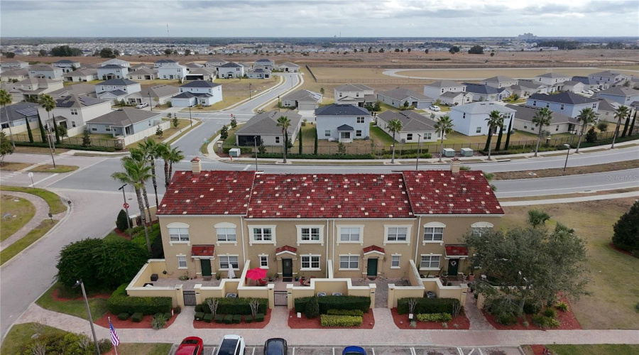 DAVENPORT, Florida 33897, 4 Bedrooms Bedrooms, ,3 BathroomsBathrooms,Residential,For Sale,BELLA VISTA,0,MFRS5141839