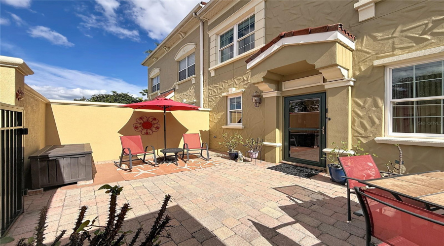 DAVENPORT, Florida 33897, 4 Bedrooms Bedrooms, ,3 BathroomsBathrooms,Residential,For Sale,BELLA VISTA,0,MFRS5141839