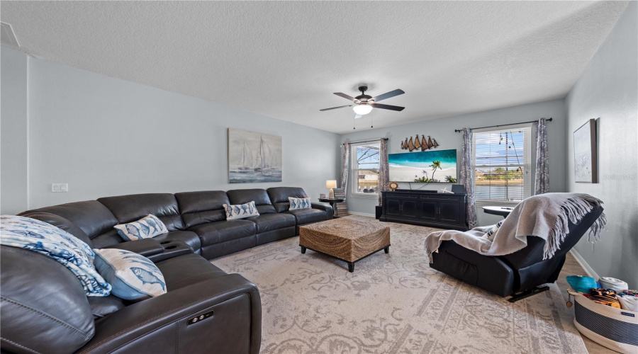 KISSIMMEE, Florida 34746, 4 Bedrooms Bedrooms, ,2 BathroomsBathrooms,Residential,For Sale,BASS BOAT,0,MFRO6375071