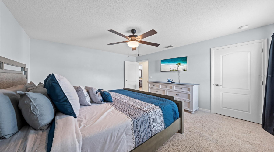 KISSIMMEE, Florida 34746, 4 Bedrooms Bedrooms, ,2 BathroomsBathrooms,Residential,For Sale,BASS BOAT,0,MFRO6375071