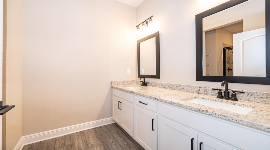 KISSIMMEE, Florida 34747, 3 Bedrooms Bedrooms, ,2 BathroomsBathrooms,Residential,For Sale,SOMERSWORTH,0,MFRO6375493