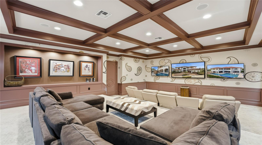 REUNION, Florida 34747, 8 Bedrooms Bedrooms, ,9 BathroomsBathrooms,Residential,For Sale,GOLDEN BEAR,0,MFRO6354786