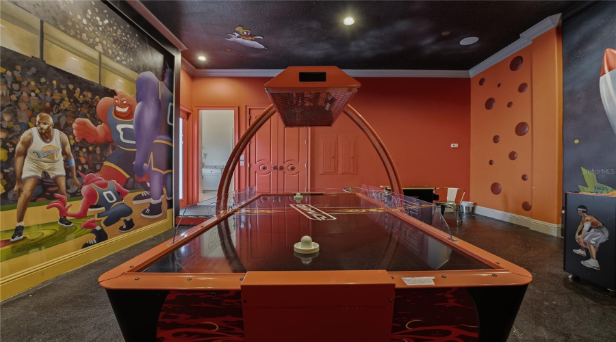 REUNION, Florida 34747, 8 Bedrooms Bedrooms, ,9 BathroomsBathrooms,Residential,For Sale,GOLDEN BEAR,0,MFRO6354786