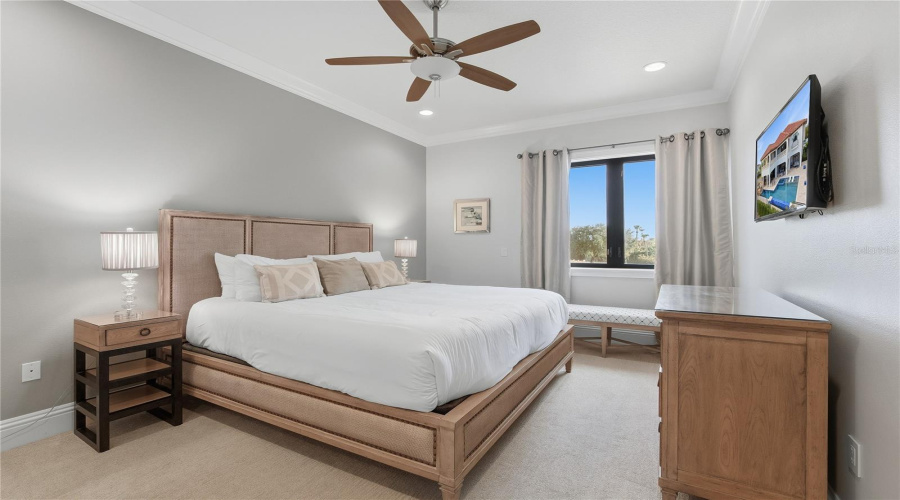 REUNION, Florida 34747, 8 Bedrooms Bedrooms, ,9 BathroomsBathrooms,Residential,For Sale,GOLDEN BEAR,0,MFRO6354786