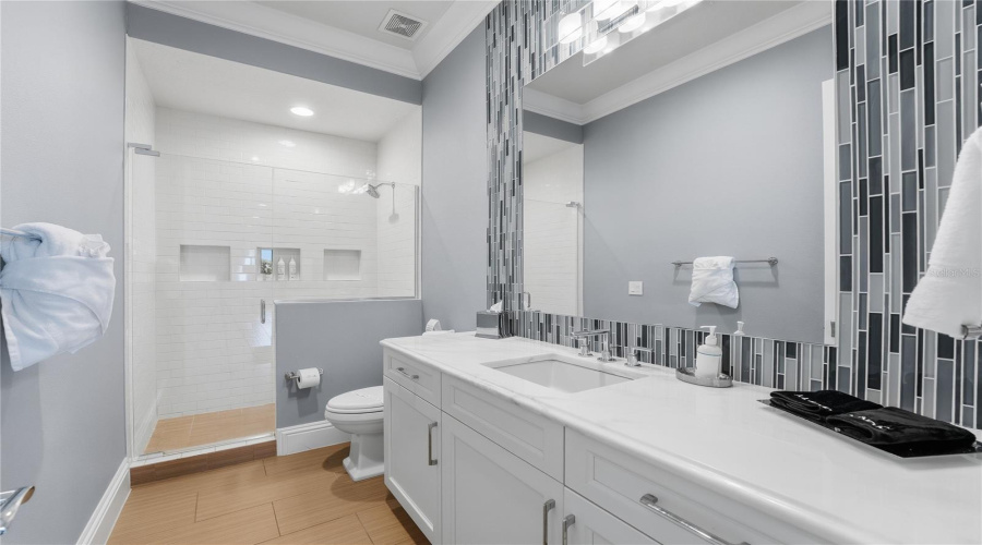 REUNION, Florida 34747, 8 Bedrooms Bedrooms, ,9 BathroomsBathrooms,Residential,For Sale,GOLDEN BEAR,0,MFRO6354786