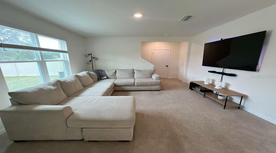 DAVENPORT, Florida 33837, 4 Bedrooms Bedrooms, ,3 BathroomsBathrooms,Residential,For Sale,DOE RUN,0,MFRS5142519