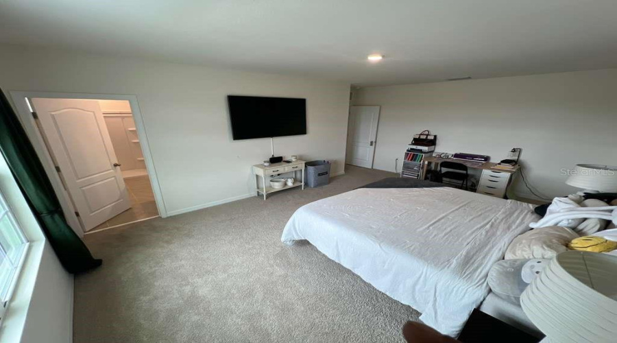 DAVENPORT, Florida 33837, 4 Bedrooms Bedrooms, ,3 BathroomsBathrooms,Residential,For Sale,DOE RUN,0,MFRS5142519