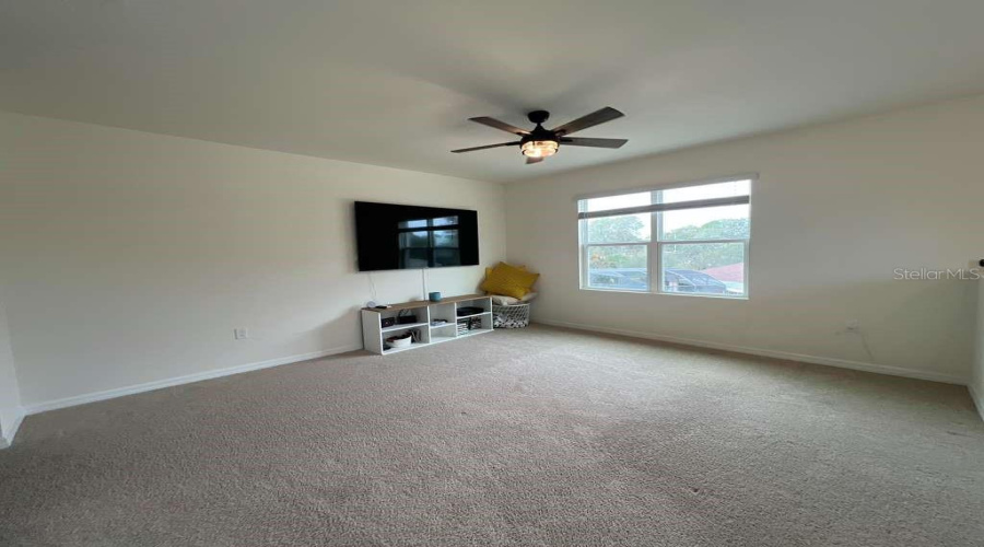 DAVENPORT, Florida 33837, 4 Bedrooms Bedrooms, ,3 BathroomsBathrooms,Residential,For Sale,DOE RUN,0,MFRS5142519