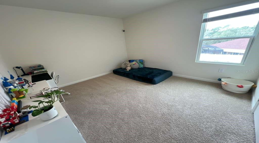 DAVENPORT, Florida 33837, 4 Bedrooms Bedrooms, ,3 BathroomsBathrooms,Residential,For Sale,DOE RUN,0,MFRS5142519