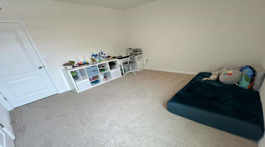 DAVENPORT, Florida 33837, 4 Bedrooms Bedrooms, ,3 BathroomsBathrooms,Residential,For Sale,DOE RUN,0,MFRS5142519