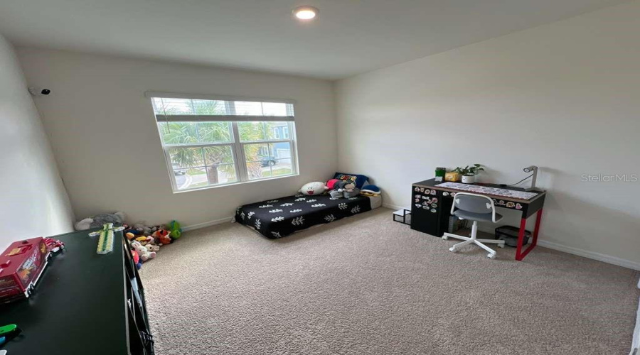 DAVENPORT, Florida 33837, 4 Bedrooms Bedrooms, ,3 BathroomsBathrooms,Residential,For Sale,DOE RUN,0,MFRS5142519