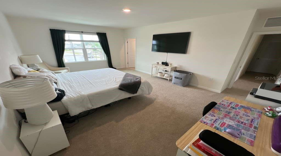 DAVENPORT, Florida 33837, 4 Bedrooms Bedrooms, ,3 BathroomsBathrooms,Residential,For Sale,DOE RUN,0,MFRS5142519