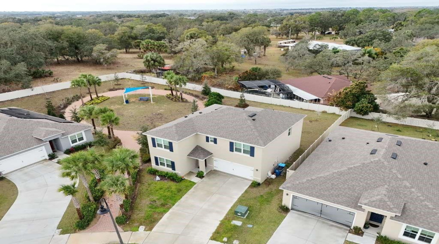 DAVENPORT, Florida 33837, 4 Bedrooms Bedrooms, ,3 BathroomsBathrooms,Residential,For Sale,DOE RUN,0,MFRS5142519