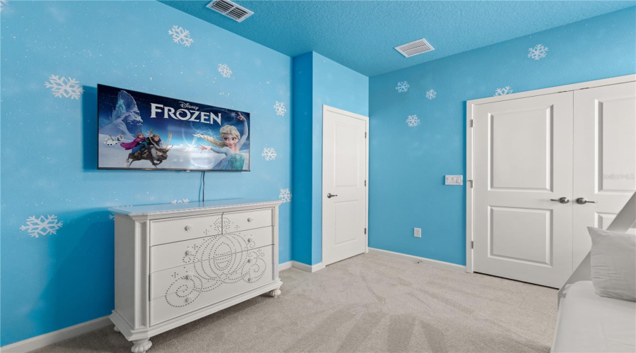 KISSIMMEE, Florida 34746, 12 Bedrooms Bedrooms, ,11 BathroomsBathrooms,Residential,For Sale,RAMA,0,MFRO6374276