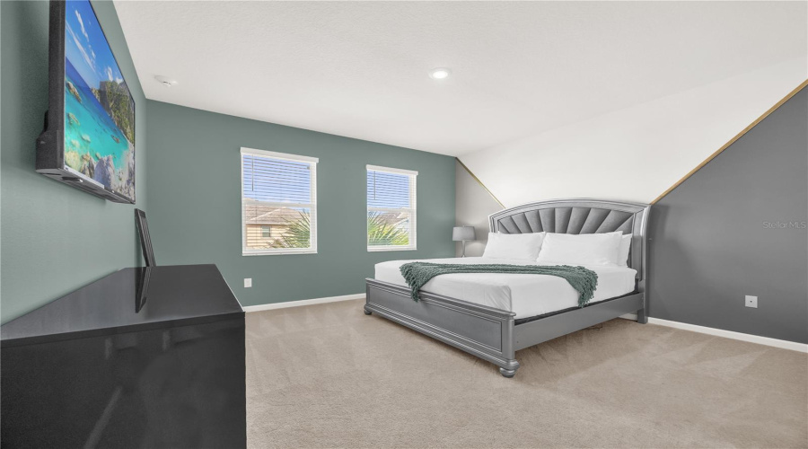 KISSIMMEE, Florida 34746, 12 Bedrooms Bedrooms, ,11 BathroomsBathrooms,Residential,For Sale,RAMA,0,MFRO6374628